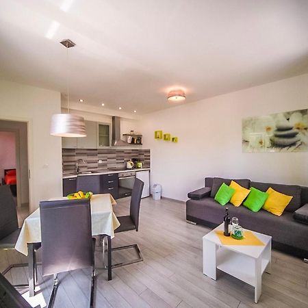 Apartman Carmen Volosko オパティヤ エクステリア 写真