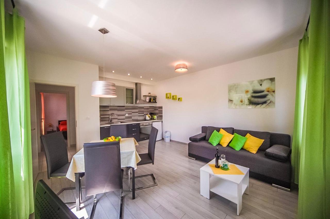 Apartman Carmen Volosko オパティヤ エクステリア 写真